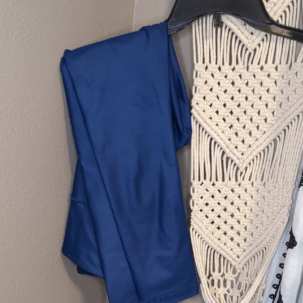 Zyia Blue Shine Leggings